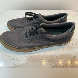 Men’s size 13 Vans